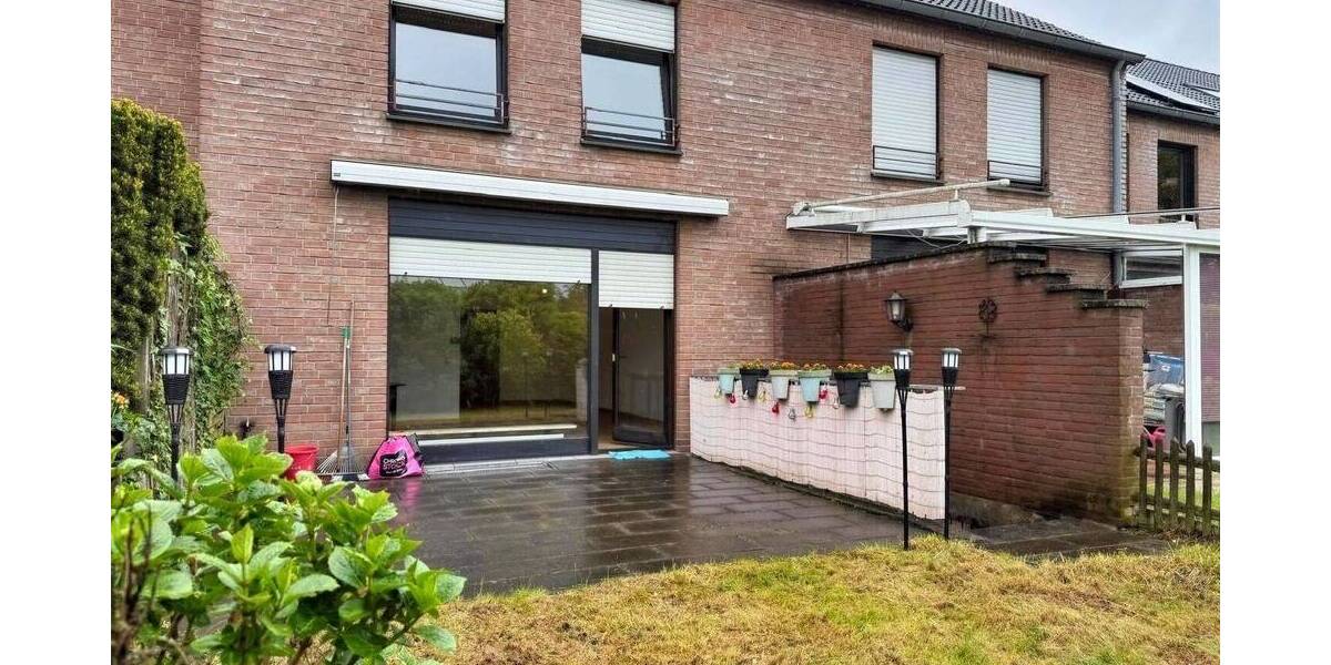 Reihenmittelhaus Krefeld Kempener Feld/Baakeshof - 6 Zimmer, 135 m&sup2;, 360.000&euro; | Angebot:26779006