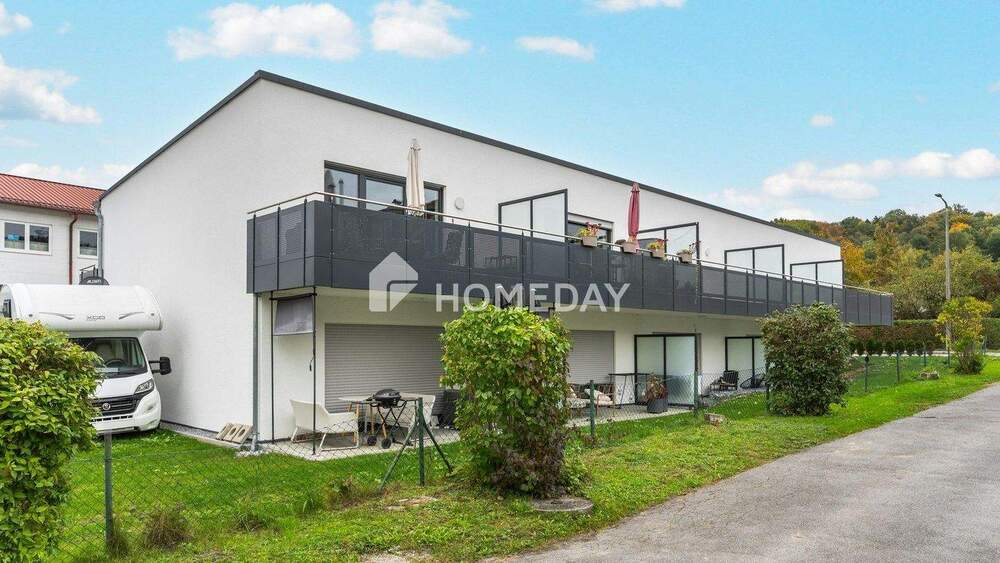 Neubauwohnung in Deggendorf - energieeffizient, mit großem Balkon und Stellplatz (KfW 55) 1 zimmer