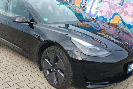 Tesla Model 3 50.000 km 26.490 &euro; Leipzig 04179