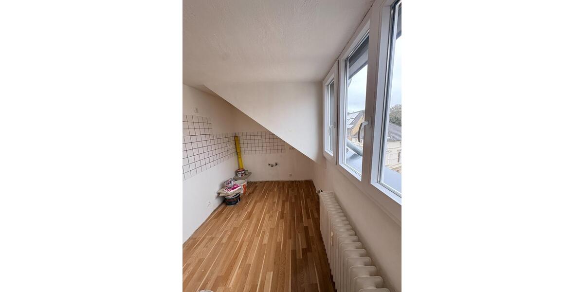 Dachgeschoßwohnung Mönchengladbach - 1 Zimmer, 43 m&sup2;, 480&euro; | Angebot:25926032