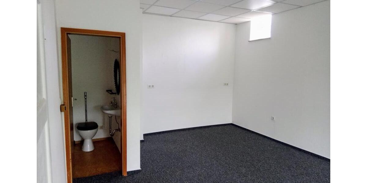 Gewerbeobjekt Burkardroth - 250&euro; | Angebot:24367180