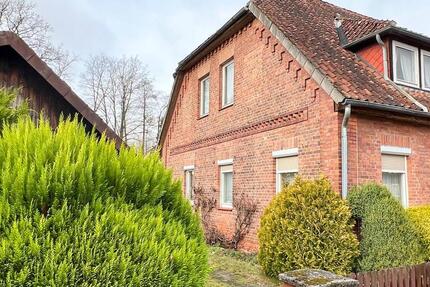 Haus Südheide - 10 Zimmer, 235 m&sup2;, 300.000&euro; | Angebot:26592442