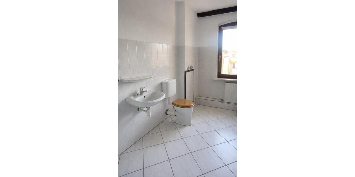 Dachgeschoßwohnung Halle (Saale) Frohe Zukunft - 2 Zimmer, 60 m&sup2;, 510&euro; | Angebot:26698376