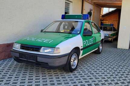 Opel Vectra 96.000 km 3.499 &euro; Neuses (Kronach) 96317