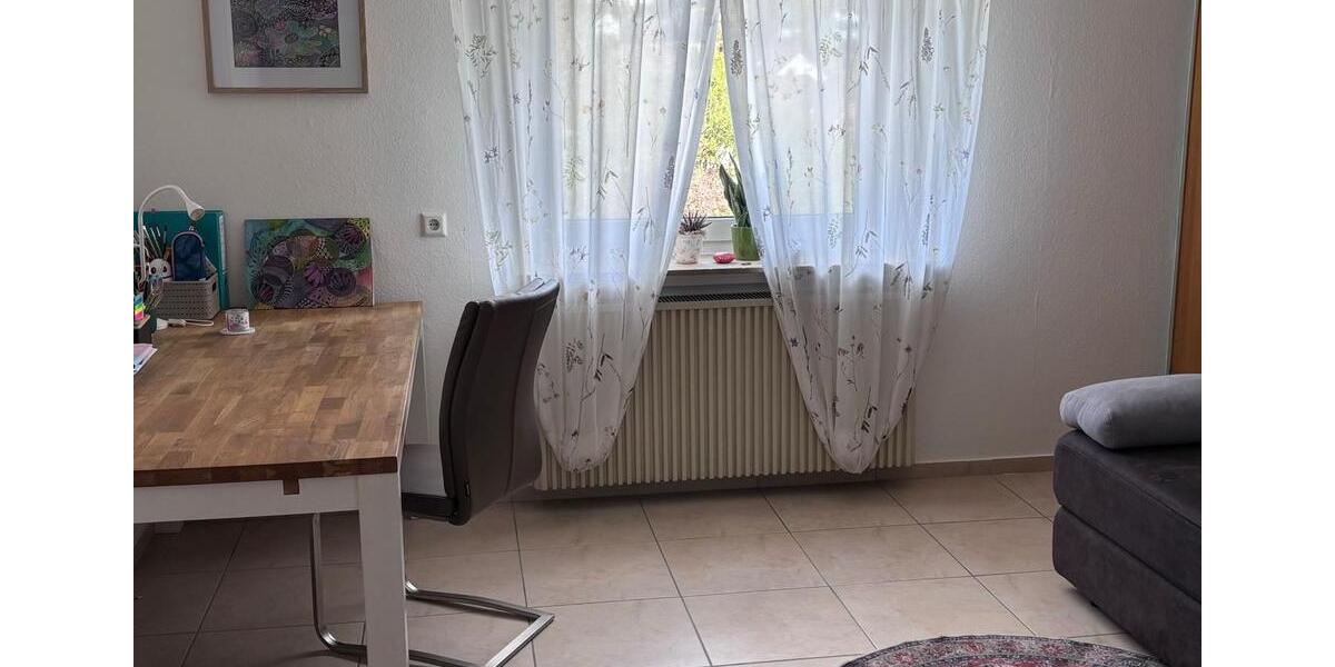 Etagenwohnung Wenden - 3 Zimmer, 75 m&sup2;, 530&euro; | Angebot:26323572