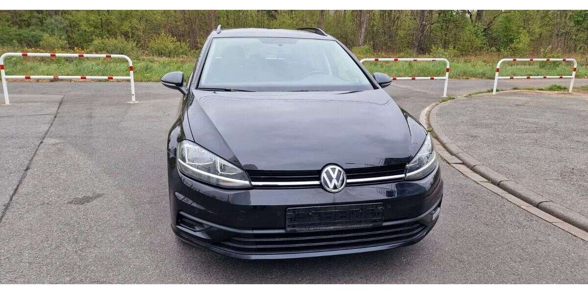 VW Golf 107.880 km 10.390 € Weiterstadt 64331