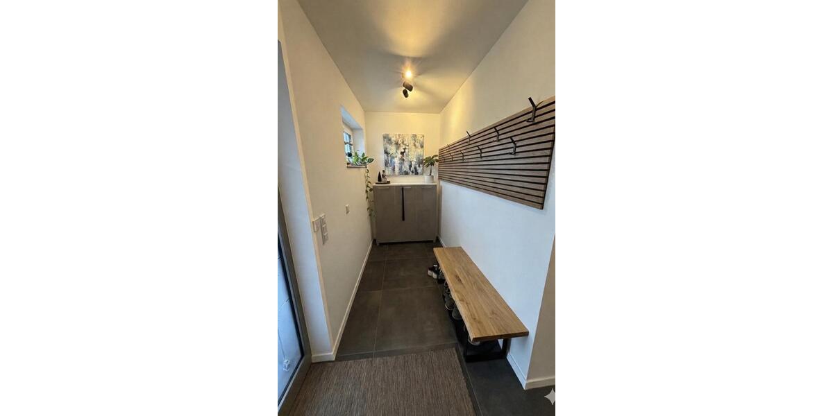 Einfamilienhaus Bad Arolsen - 5.5 Zimmer, 198 m&sup2;, 589.000&euro; | Angebot:24729642