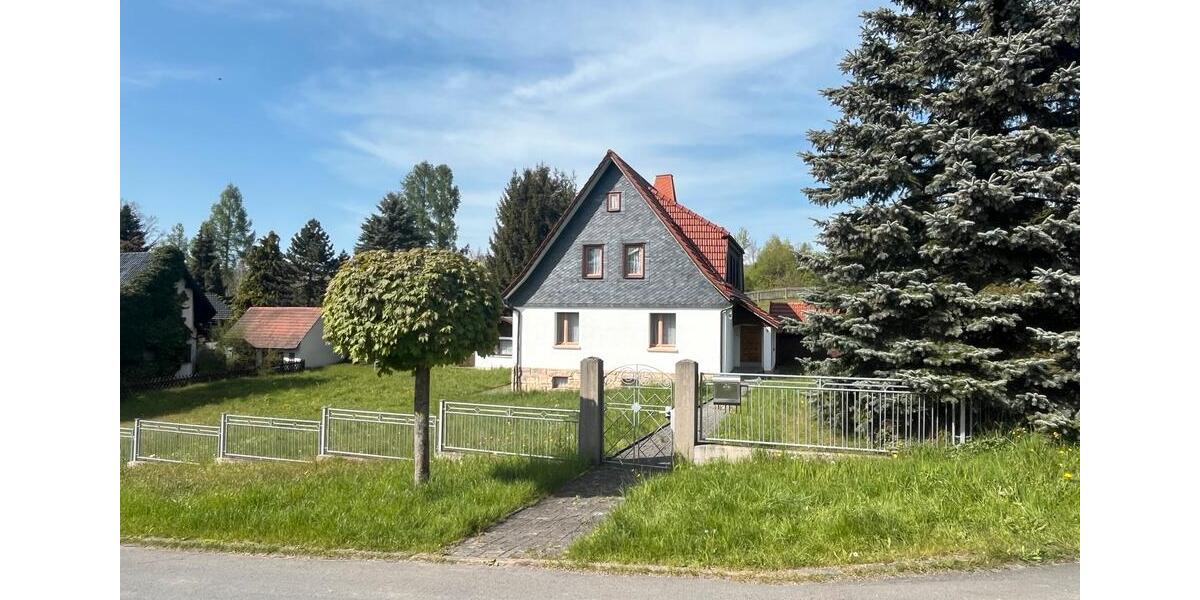 Einfamilienhaus Schleusingen - 12 Zimmer, 169 m&sup2;, 250.000&euro; | Angebot:25660117