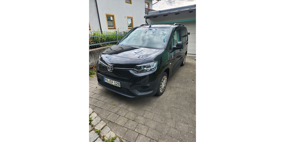 Toyota Proace City 100.000 km 16.100 &euro; Bad Griesbach Im Rottal 94086