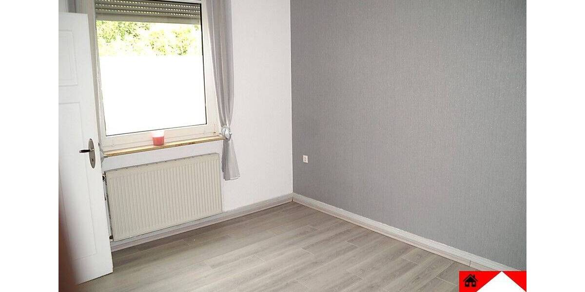 Einfamilienhaus Bad Münder am Deister Eimbeckhausen - 8 Zimmer, 150 m&sup2;, 165.000&euro; | Angebot:26902641