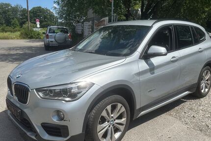 BMW X1 125.116 km 13.500 &euro; München 81929