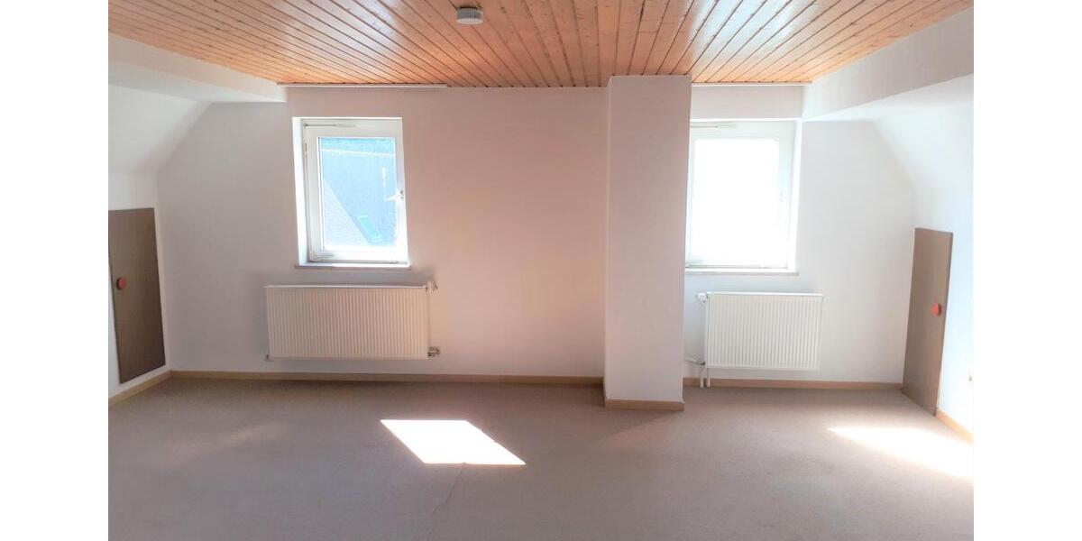 Maisonettenwohnung Geislingen - 5.5 Zimmer, 132 m&sup2;, 890&euro; | Angebot:26124201