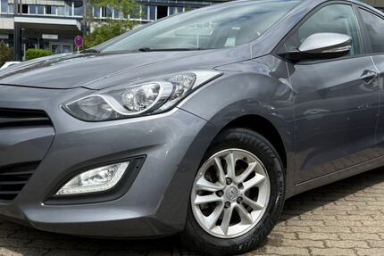 Hyundai i30 267.956 km 3.499 &euro; Hanau 63452