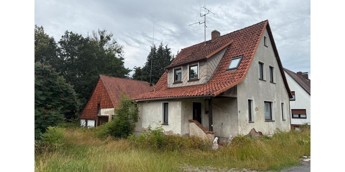 Einfamilienhaus Bad Lauterberg im Harz - 5 Zimmer, 150 m&sup2;, 54.900&euro; | Angebot:27005335
