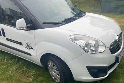 Opel Combo 114.000 km 5.500 &euro; Zwickau 08060
