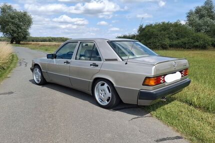 Mercedes-Benz 190 174.000 km 8.490 &euro; Rugensee 19069