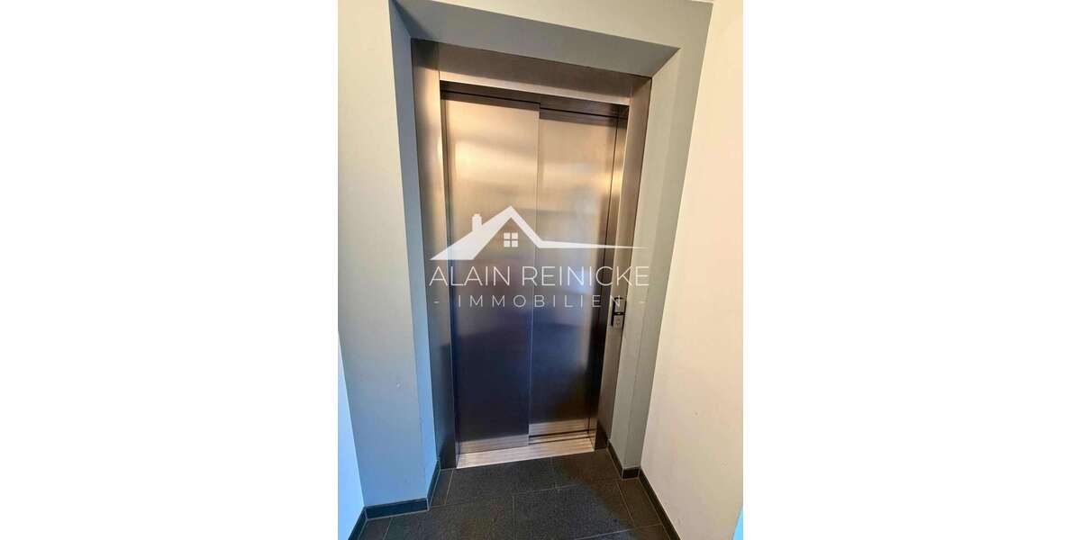 ruhig Wohnen mit Terrasse & Balkonen & TG-Stellplatz - Maisonettenwohnung Chemnitz | Angebot:25932234