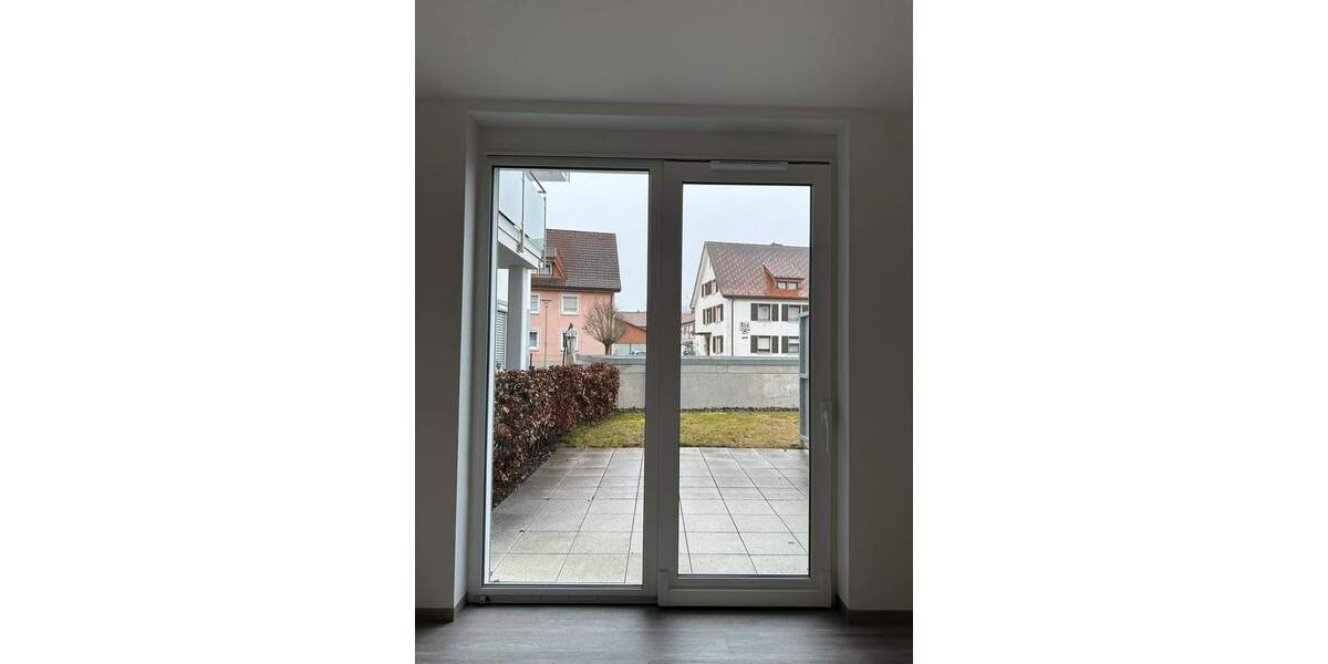 Etagenwohnung Blumberg - 2 Zimmer, 75 m&sup2;, 228.750&euro; | Angebot:26499645