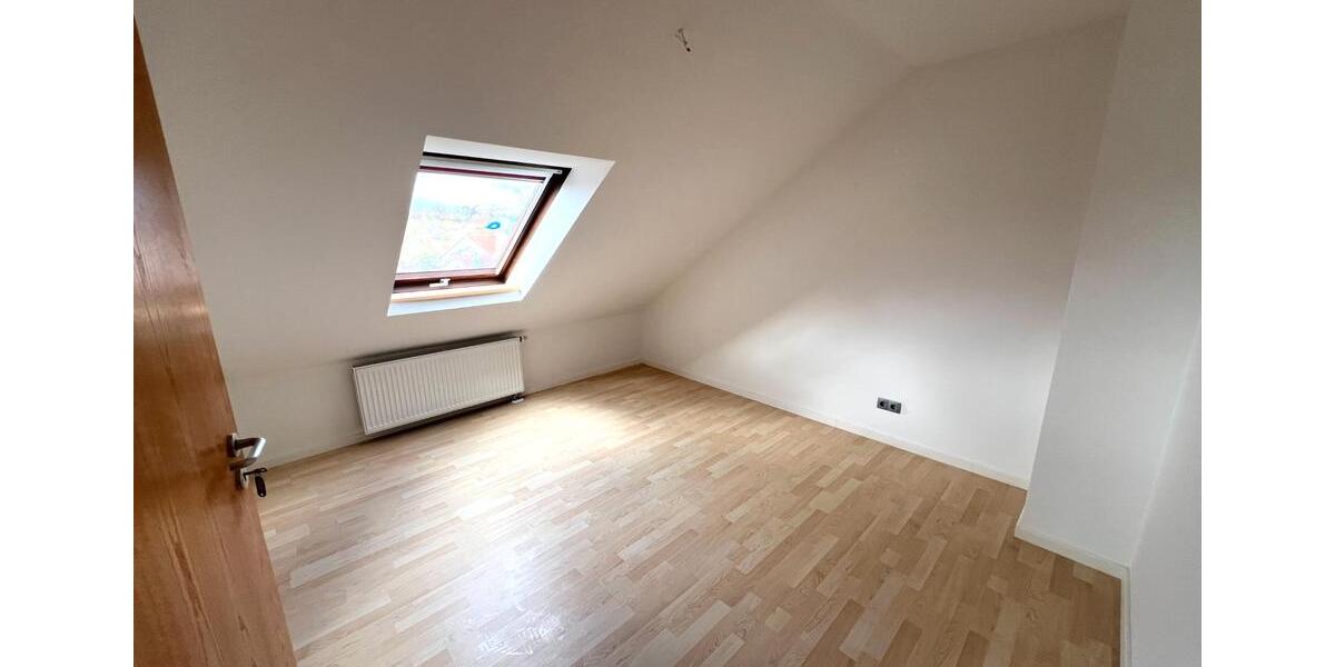 Doppelhaushälfte Lonsee - 5 Zimmer, 115 m&sup2;, 1.650&euro; | Angebot:23702168