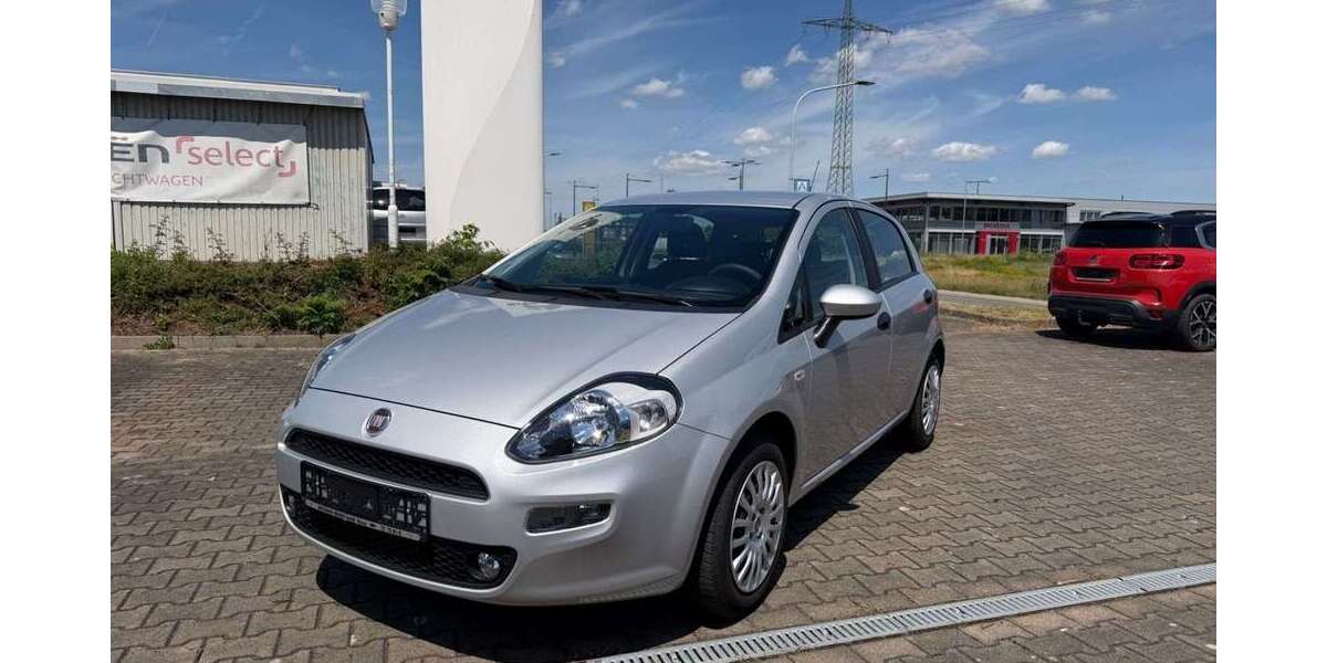 Fiat Punto 29.700 km 5.980 &euro; Riesa 01587
