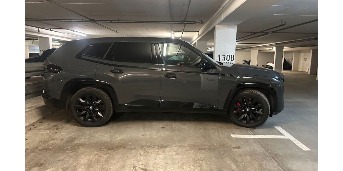 BMW XM 4.600 km 124.300 &euro; Berlin 10967