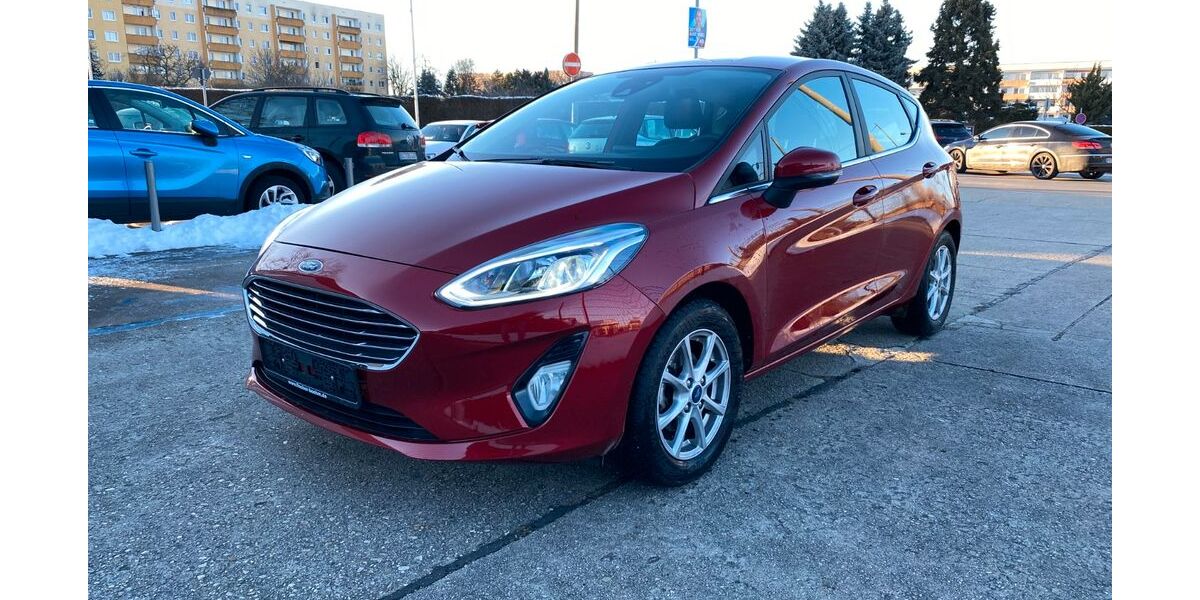 Ford Fiesta 33.213 km 12.600 &euro; Bautzen 02625