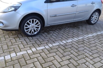 Renault Clio 190.000 km 2.190 € Bocholt 46395