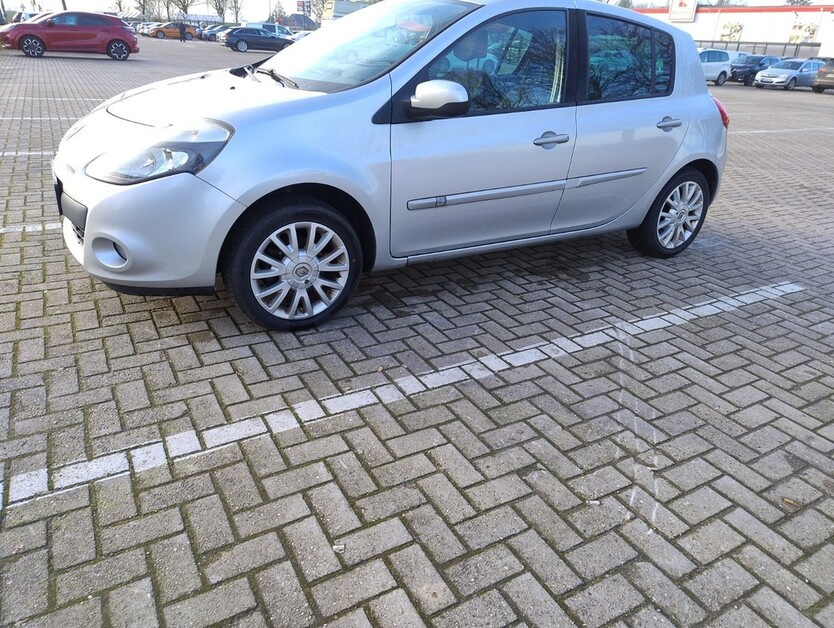Renault Clio 190.000 km 2.190 € Bocholt 46395
