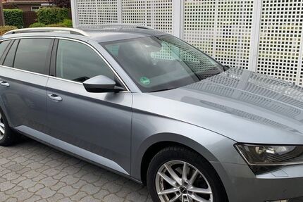 Skoda Superb 182.000 km 14.450 &euro; Twist 49767