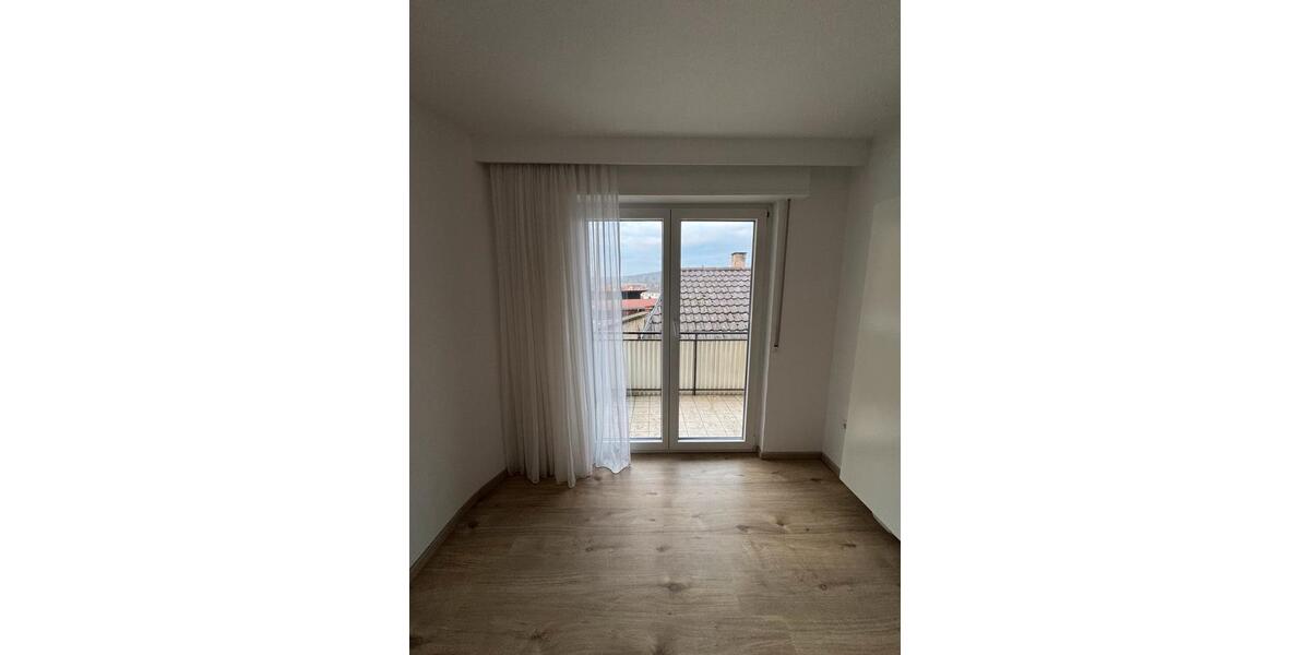Etagenwohnung Ubstadt-Weiher Weiher - 3.5 Zimmer, 75 m&sup2;, 1.150&euro; | Angebot:24730119