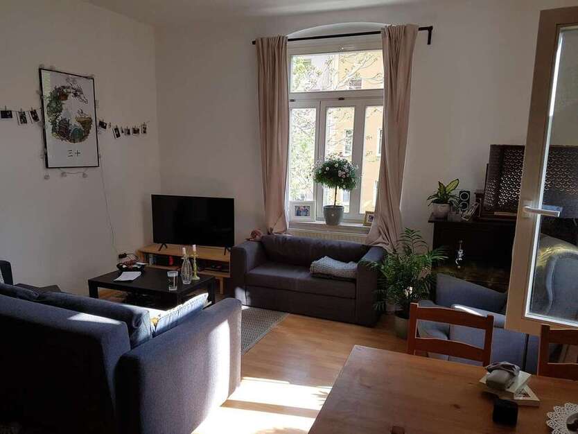 Wohnung zum Mieten in Halle Saale 370 € 42 m²