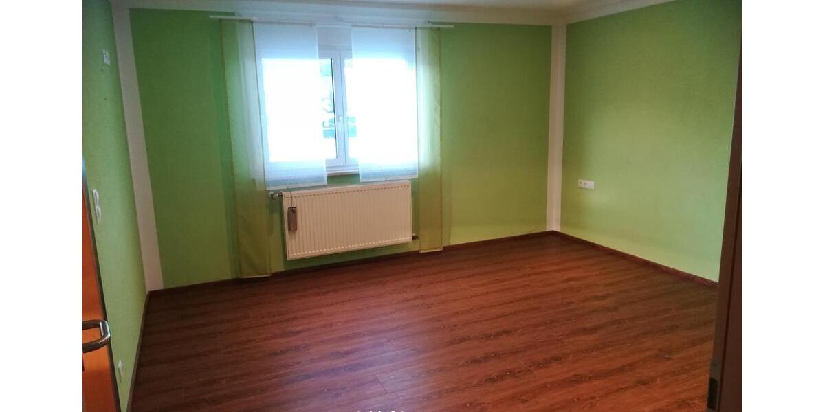 Etagenwohnung Obertrubach - 5 Zimmer, 130 m&sup2;, 1.150&euro; | Angebot:26224836