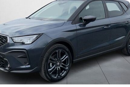 Seat Arona 5.000 km 27.890 &euro; Dresden 01067