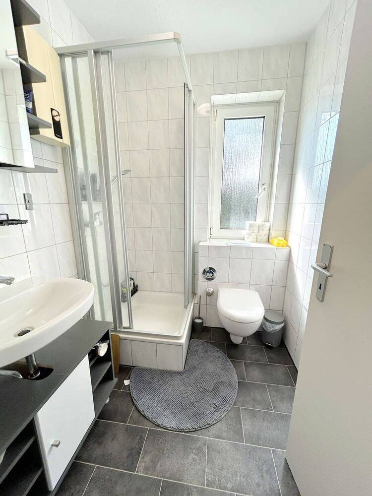 Erdgeschoßwohnung in Alt-Stuhr - mit Terrasse und Gartenhaus!