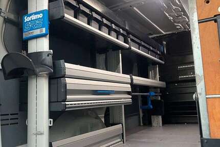 Opel Vivaro 134.914 km 16.490 € München 81825