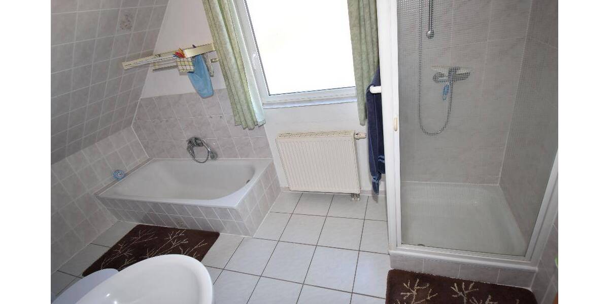 Mehrfamilienhaus, Wohnhaus Weste Weste/Bahnhof - 4 Zimmer, 110 m&sup2;, 239.000&euro; | Angebot:26228511