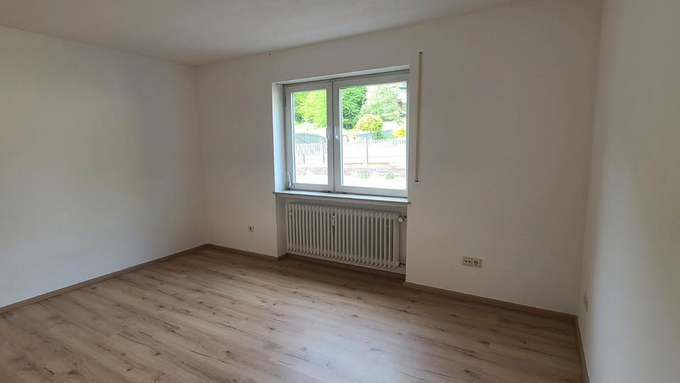 Erdgeschoßwohnung Alzenau - 5 Zimmer, 140 m&sup2;, 1.270&euro; | Angebot:26678756