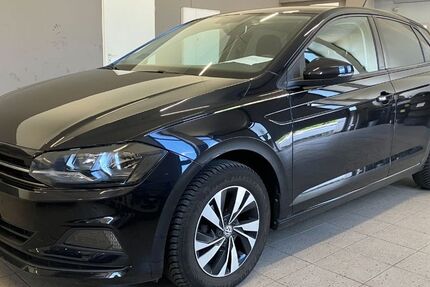 VW Polo 67.091 km 14.689 &euro; Gera 07546