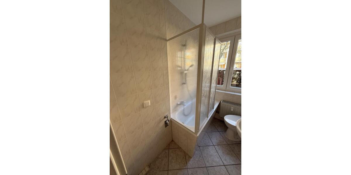 Erdgeschoßwohnung Hohenmölsen - 3 Zimmer, 59 m&sup2;, 700&euro; | Angebot:24626963