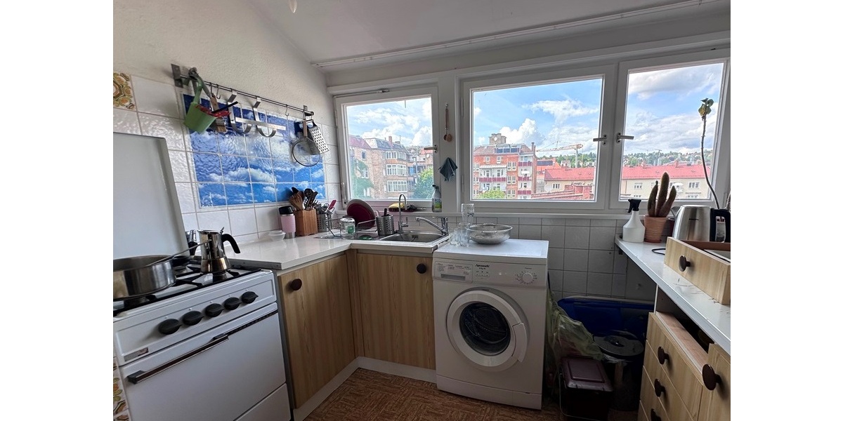 3 Zi.-DG-Wohnung mit Fernsicht in Top Lage von Stuttgart West Nähe Hölderlinplatz - Dachgeschoßwohnung Stuttgart Stuttgart-West | Angebot:26829496