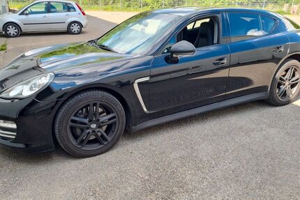 Porsche Panamera 218.250 km 17.550 &euro; Heidenheim 89522