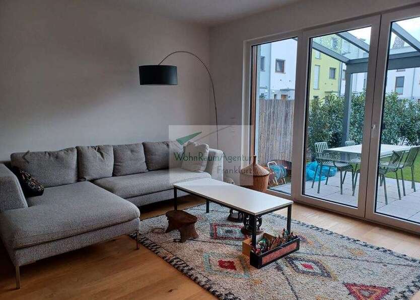 Haus zum Mieten in Frankfurt 2.600 € 155 m²
