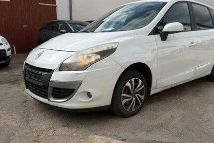 Renault Scenic 145.000 km 2.890 &euro; Halle 06118