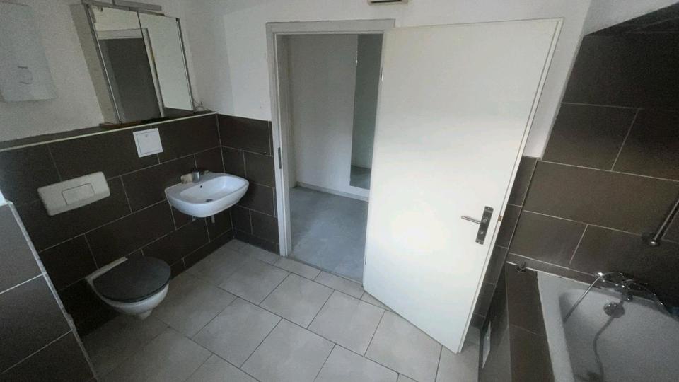 Etagenwohnung Iserlohn - 5 Zimmer, 86 m&sup2;, 650&euro; | Angebot:24652204