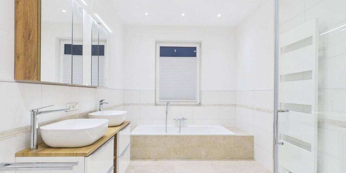 Doppelhaushälfte Moosinning Eichenried - 8 Zimmer, 315 m&sup2;, 3.900&euro; | Angebot:26455180