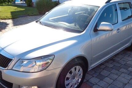 Skoda Octavia 192.300 km 3.699 &euro; Freudenberg 92272