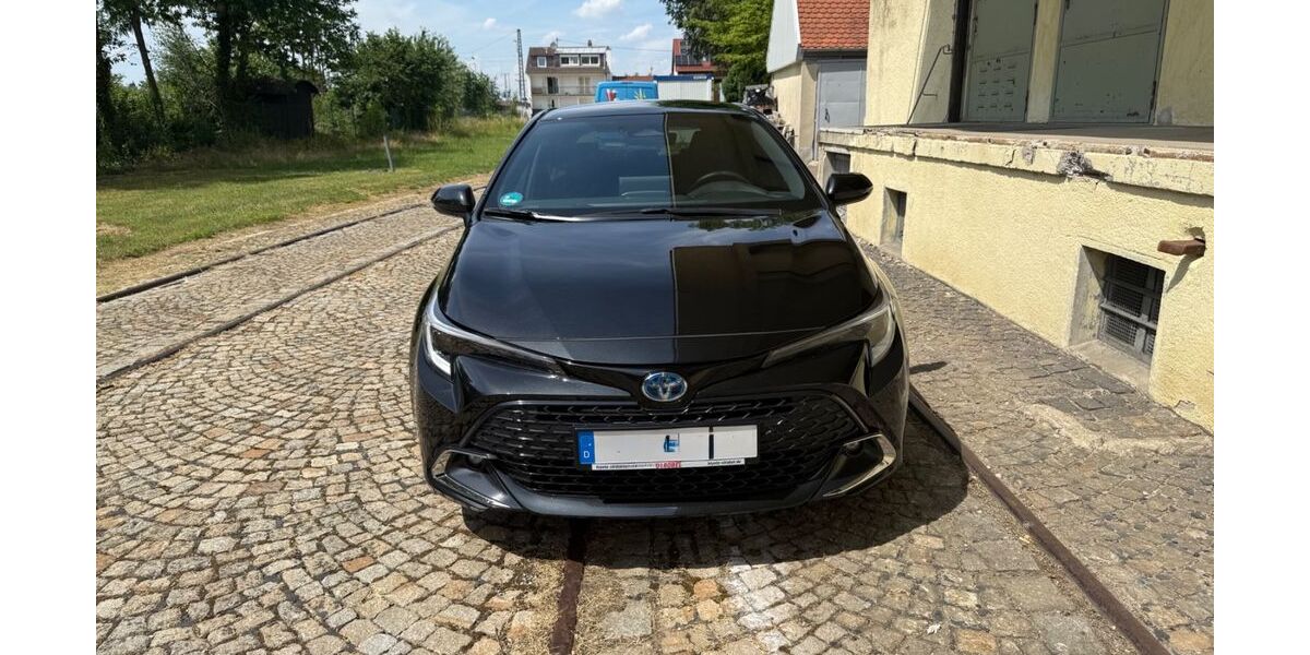 Toyota Corolla 35.500 km 27.990 &euro; Augsburg 86167