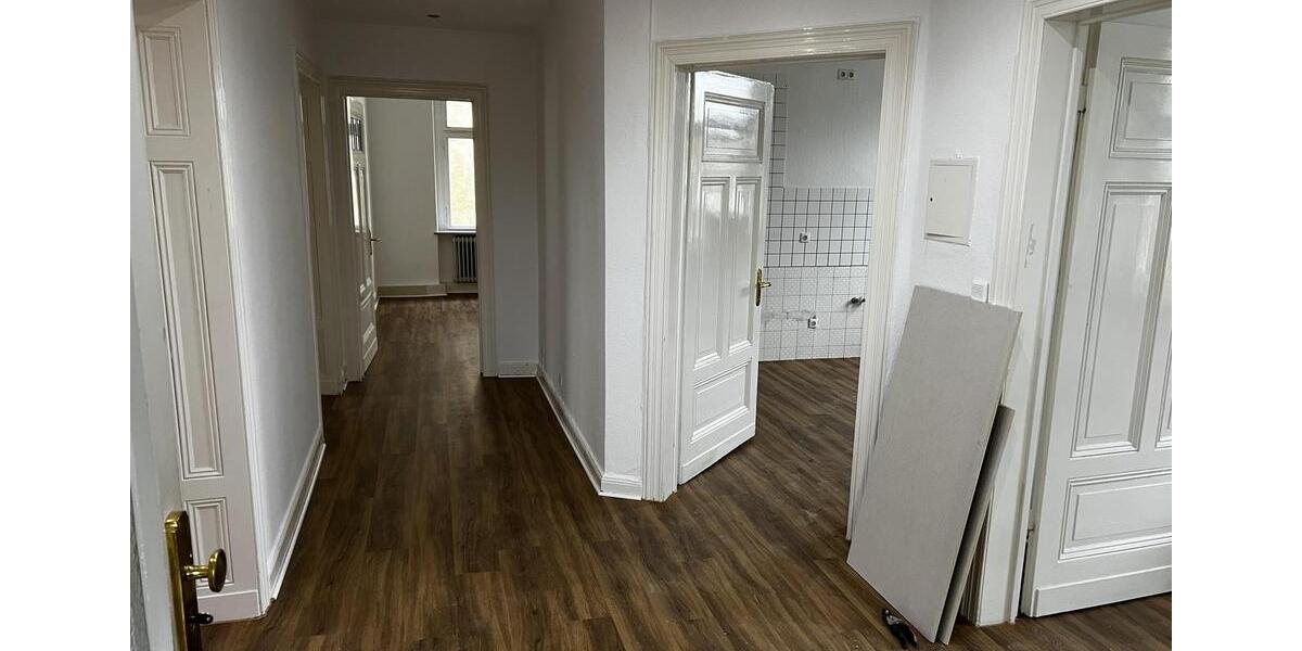 Etagenwohnung Soest - 4 Zimmer, 100 m&sup2;, 1.100&euro; | Angebot:25046133