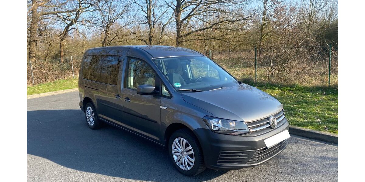 VW Caddy Maxi 177.000 km 13.990 &euro; Lehre 38165