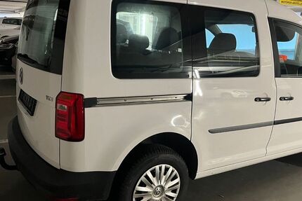 VW Caddy 125.000 km 11.000 &euro; Filderstadt 70794